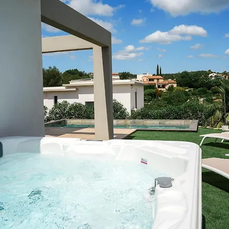 Le Samarica Avec Piscine Chauffee Et Jacuzzi
